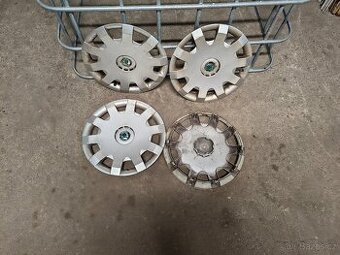 Poklice Škoda 15"