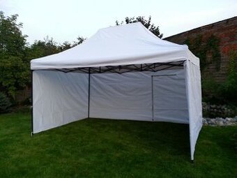 Nůžkový stan bílý na svatby