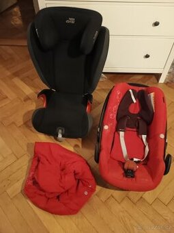 Maxi cosi Pebble a Britax romer