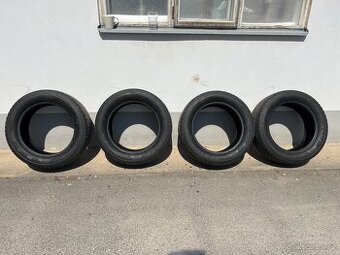 225, 55 r17 C