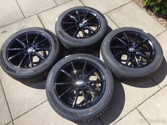 Alfa Romeo Stelvio letna sada kol 235/55R19