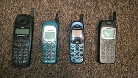 Retro Staré Telefony