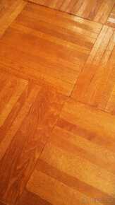 Stará dřevěná podlaha 50m2