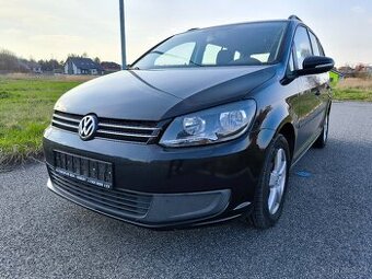 Volkswagen Touran 1.6TDI - 77kw, r.v - 2010, manuál