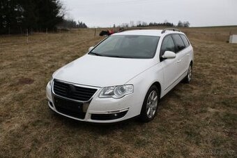Volkswagen Passat 2,0 TDI,1 Majitel, Servisní kniha