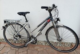 Dámské kolo KTM Veneto - ALU rám 18" - DEORE XT