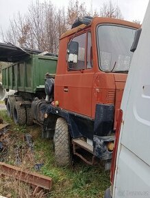 Tatra 815 kontejner-spodní hák