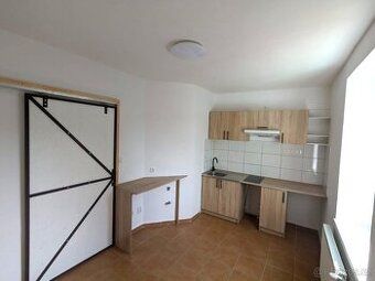 Pronájem bytu 2+kk, Jiskrova 89/21, Děčín