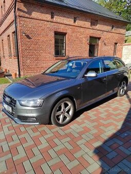 Audi A4 B8 Avant S-Line
