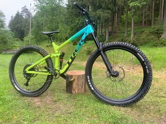 Trek slash 8