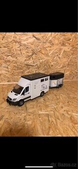 Bruder Mercedes Sprinter Koňská souprava