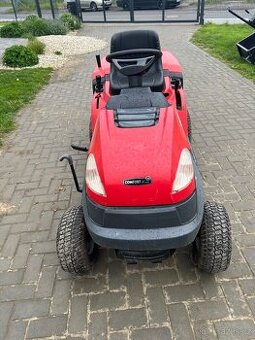 Zahradní traktor Castel Garden XDC 140