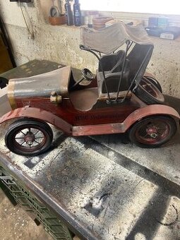 Plechové auto - 1