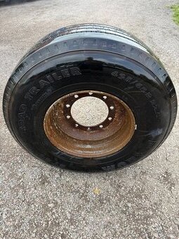 425/65-22,5 Barum BT44