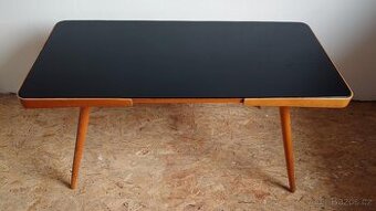 Konferenční stůl Jiroutek s opaxidovou deskou