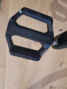Pedály Shimano