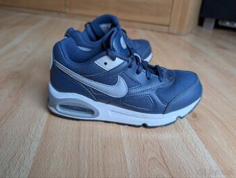 Nike Air Max Ivo dětské boty 31,5