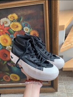 Adidas Originals platformy tenisky