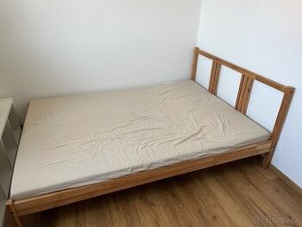 Ikea postel 140x200