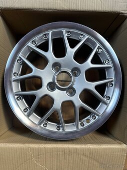 Dvoudílná sada kol BBS RS 772 POLO 6N GTI