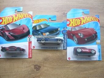 AUTÍČKA HOT WHEELS