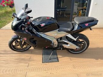 Aprilia RSV 1000 rok 1999 volnobezka KO