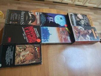 9ks originální videokazety s filmy v angličtině