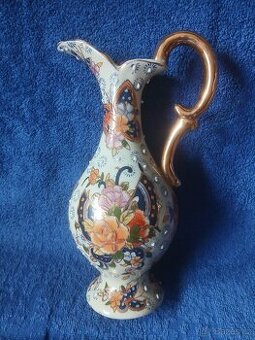 Vázička s květinami