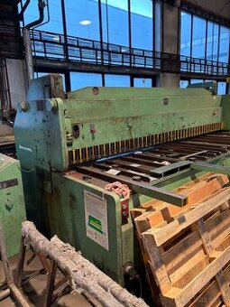 Prodám tabulové nůžky NTE 3150/10A