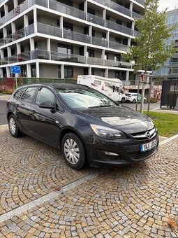 Opel Astra 2016