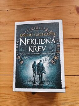 Robert Galbraith Neklidná krev