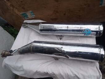 Yamaha XJ 900 Výfuky