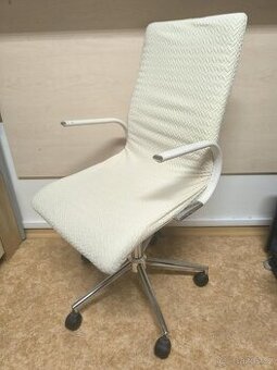 Kancelářská židle - béžová