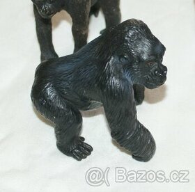 40.Z Gorila zn. Schleich v hezkém sbírkovém stavu