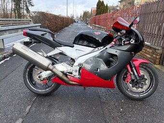 Aprilia Rsv 1000 mille