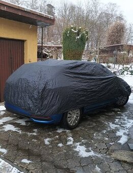 Ochranná krycí plachta na osobní automobil