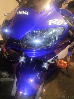 Yamaha YZF-R6 1999 první model 24tis km.