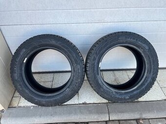 Nové zimní pneumatiky goodyear 215/60/16