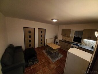 Pronájem bytu na farmě - 1