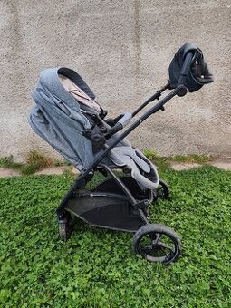 Kočárek Petite Mars s vajíčkem