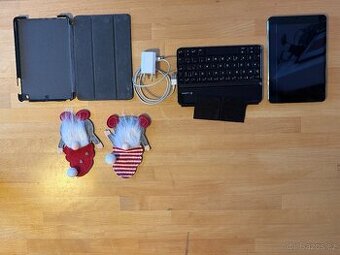 Tablet IPad Mini 2 + klavesnice