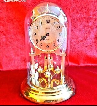 Hodiny Impera s rotačním kyvadlem