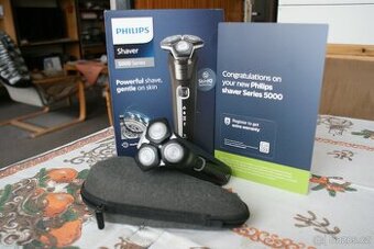 Málo  používaný  holící  strojek  PHILIPS.