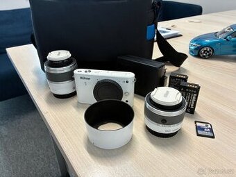 Digitální fotoaparát Nikon 1 J1 + 10-30mm VR