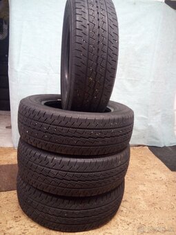 Zimní pneu 215/65 R16 C Snow road van