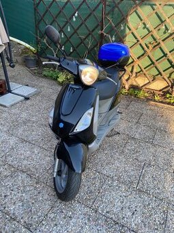 Piaggio Fly 100