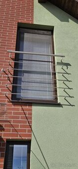 Prodám nerezové zábradlí 124cm dlouhé, 2 sady