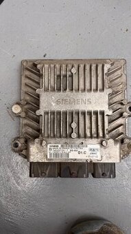 Řídící jednotka motoru Volvo V50 2.0D