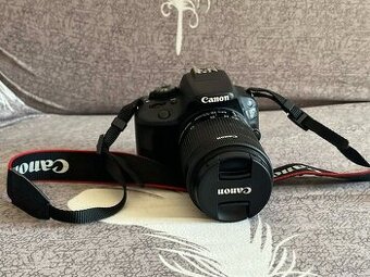 Canon EOS 100D