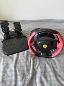 volant Thrustmaster Ferrari 458 Spider